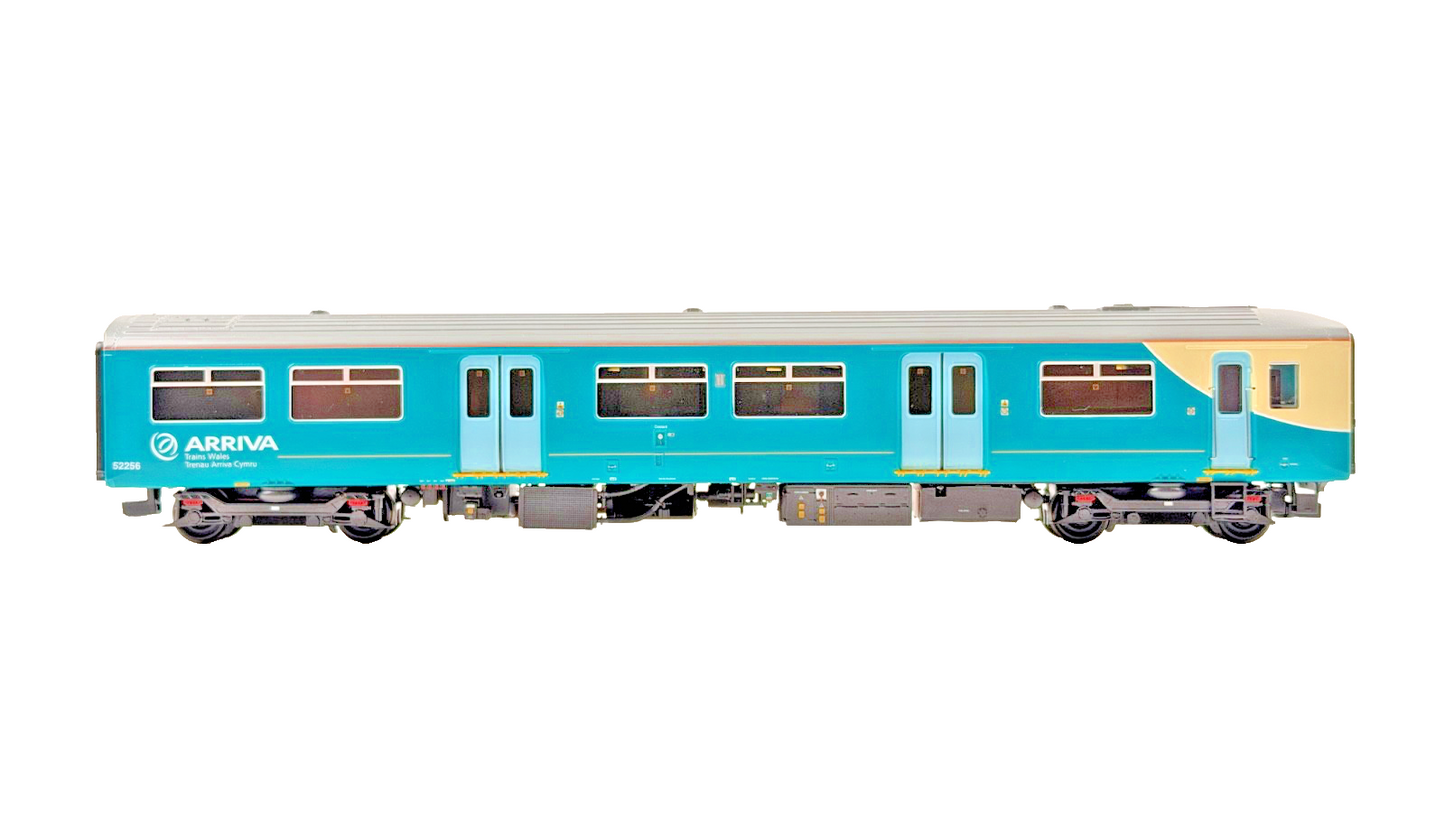 BACHMANN OO GAUGE - 32-935 - CLASS 150/2 DMU 2 CAR ARRIVA TRAINS WALES DCC SOUND