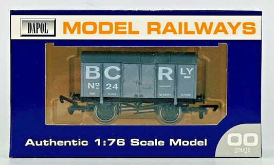 DAPOL 00 GAUGE - 'BC RLY' BISHOPS CASTLE RAILWAY GUNPOWDER VAN NO.24 (LTD ED)