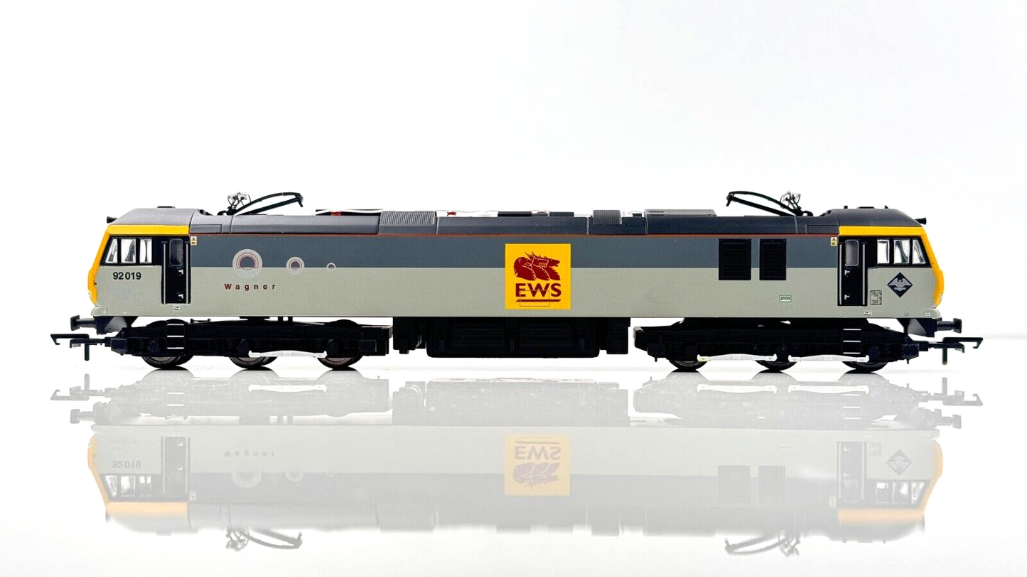 HORNBY 00 GAUGE - R3347 - CLASS 92 ELECTRIC EWS WAGNER 92019 - BOXED