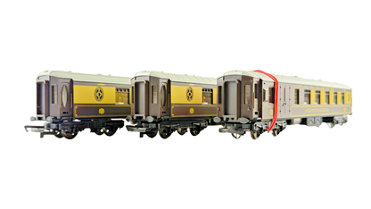 HORNBY OO GAUGE - RAKE OF 3 PULLMAN PASSENGER COACHES UNBOXED (NON ILLUMINATED)