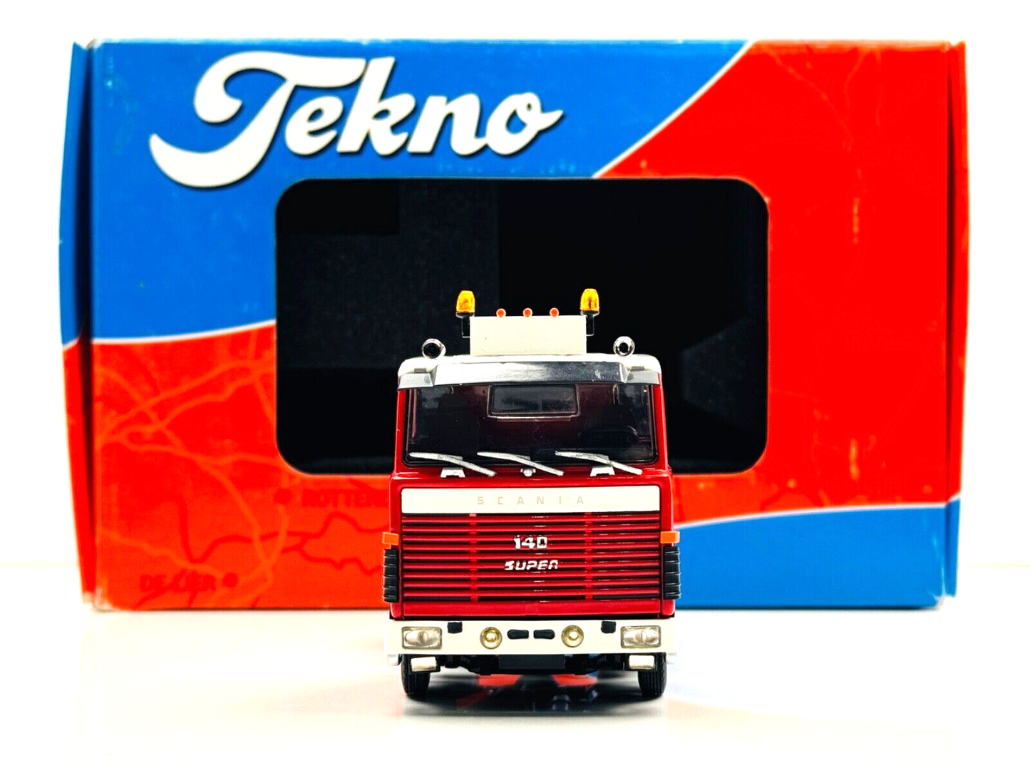 TEKNO 1/50 SCALE - 62837 - SCANIA 140 4X2 TRACTOR CAB UNIT TBP 1000A RED - BOXED