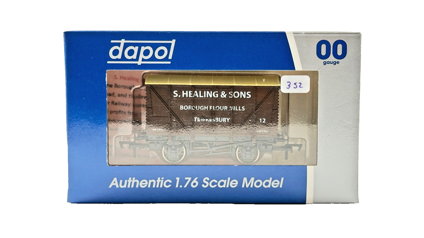 DAPOL 00 GAUGE - S HEALING BOROUGH FLOUR MILLS TEWKESBURY 12 (LIMITED EDITION)