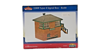 BACHMANN SCENECRAFT OO GAUGE - 44-061Z - LSWR TYPE 4 SIGNAL BOX - (NEEDS REPAIR)
