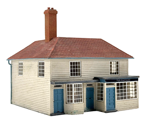 HORNBY 00 GAUGE SKALEDALE - R9772 - HIGH STREET DENTAL DENTIST - UNBOXED