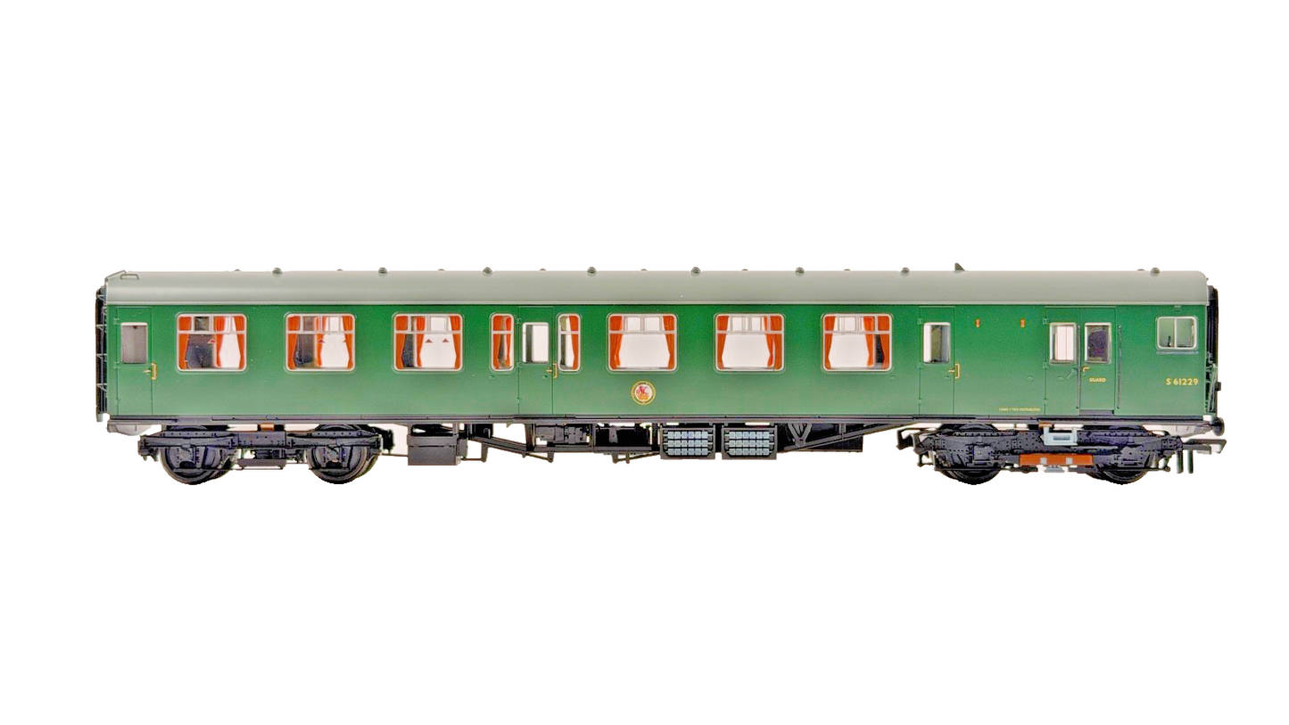 BACHMANN OO GAUGE - 31-425 - 4CEP EMU 7105 LATE SR SOUTHERN MULTIPLE UNIT GREEN