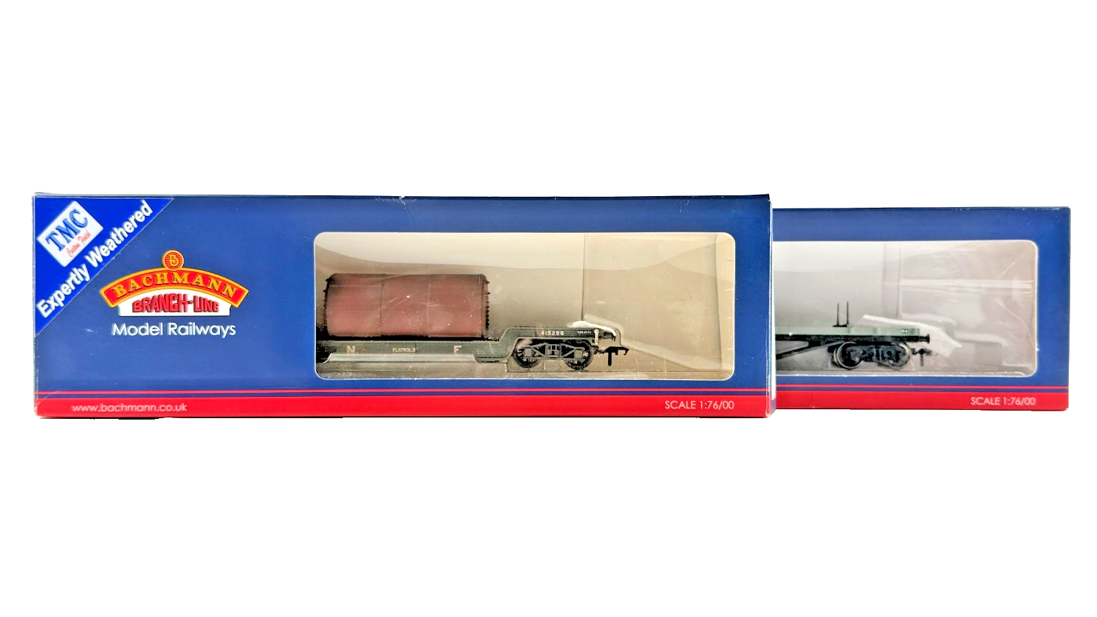 BACHMANN OO GAUGE - 33-879A/33-928 - LNER BOGIE WELL & BR GREY BOLSTER WAGONS