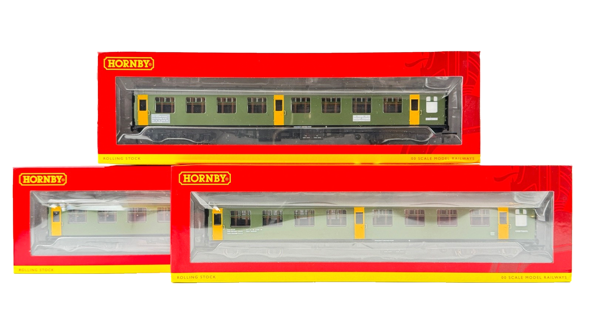 HORNBY OO GAUGE - R40006/R40007/R40008 - BALLAST CLEANER STAFF COACHES X 3