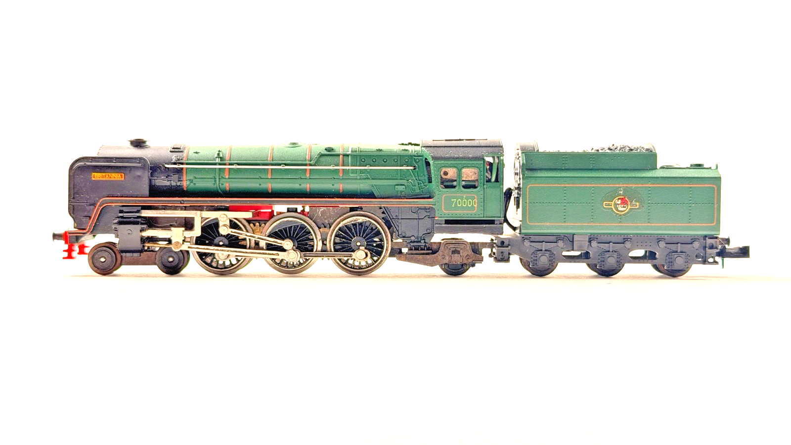 MINITRIX N GAUGE - 2037 - BR GREEN 4-6-2 BRITANNIA CLASS LOCOMOTIVE 70000 BOXED