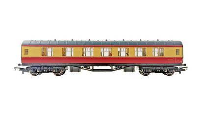 HORNBY OO GAUGE - RAKE OF 3 BR CRIMSON CREAM STANIER PASSENGER COACHES UNBOXED