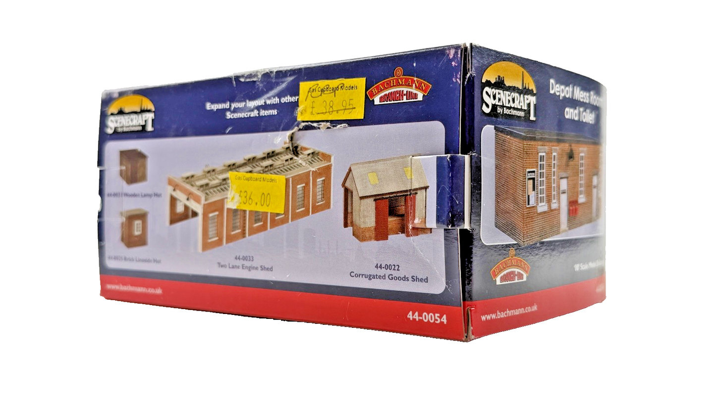 BACHMANN SCENECRAFT OO GAUGE - 44-0054 - DEPOT MESS ROOM AND TOILET - BOXED