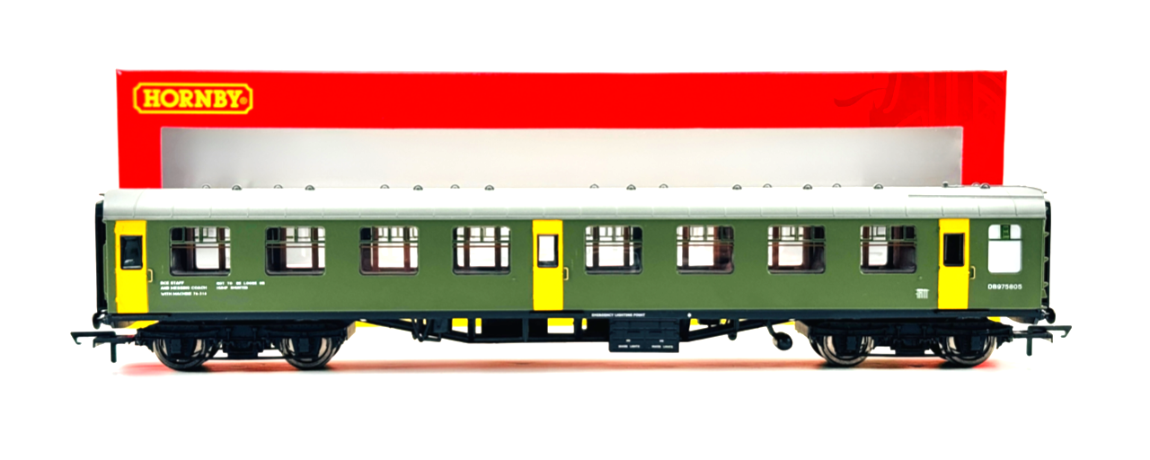 HORNBY 00 GAUGE - R40006 - BALLAST CLEANER STAFF MK1 CORRIDOR 2ND CLASS COACH