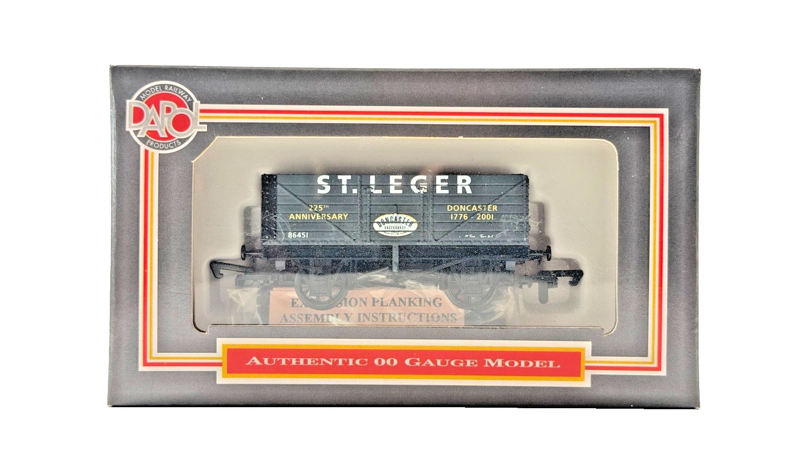DAPOL 00 GAUGE - DONCASTER RACECOURSE ST LEGER FESTIVAL 86451 (LIMITED EDITION)
