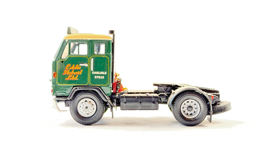 CORGI 1/50 SCALE CC13101 EDDIE STOBART VOLVO F88 4X2 TRACTOR UNIT UNBOXED
