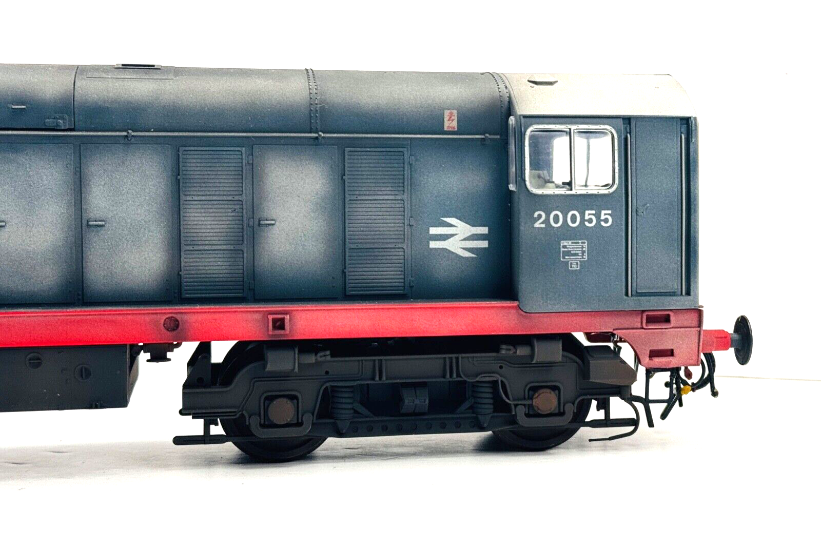 HELJAN O GAUGE - CLASS 20 DIESEL 20055 BR BLUE RED SOLEBAR (PRO WEATHERED) BOXED