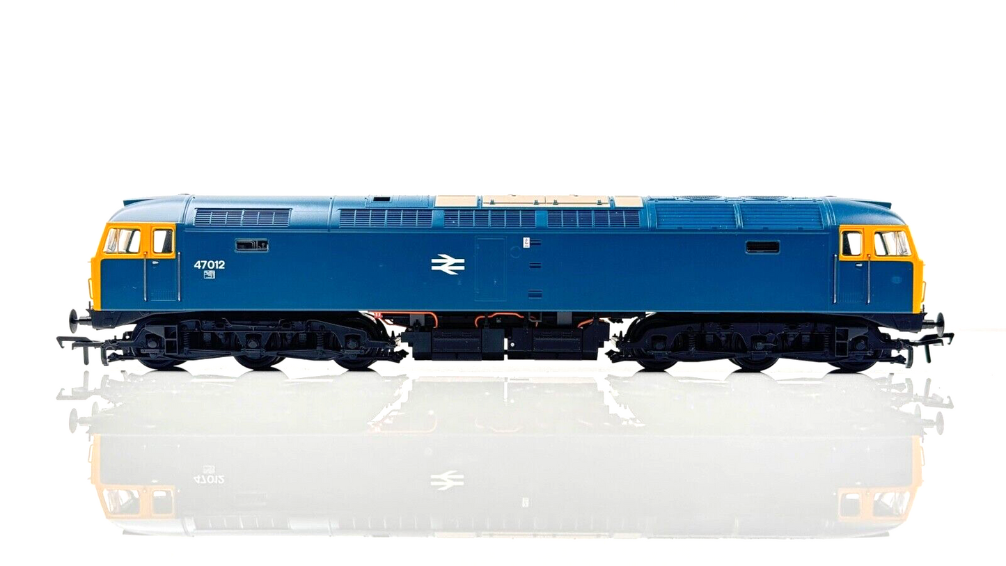 BACHMANN 00 GAUGE - 35-411 - CLASS 47/0 47012 BR BLUE / YELLOW - BOXED