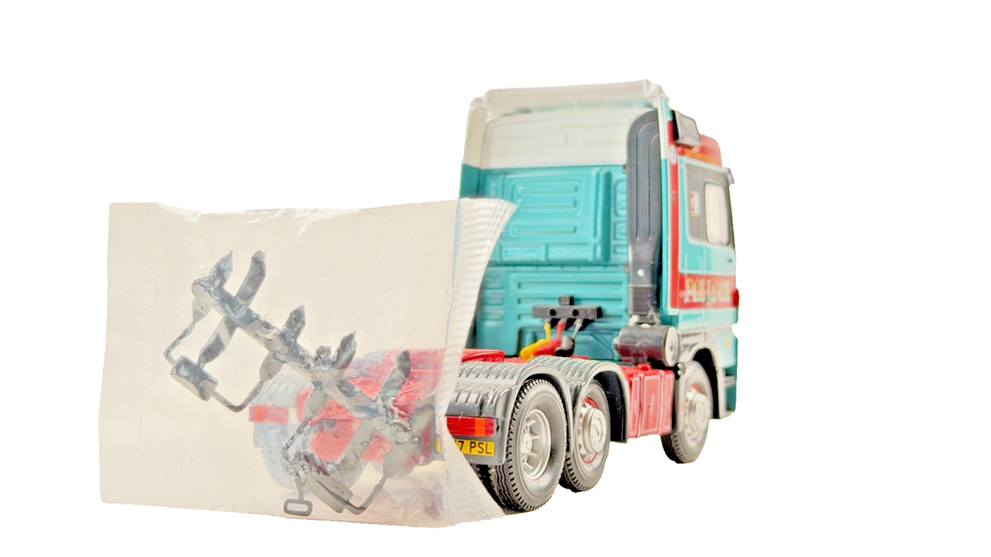 CORGI 1/50 SCALE DIECAST MERCEDES ACTROS POLLOCK LOGISTICS TRACTOR UNIT UNBOXED