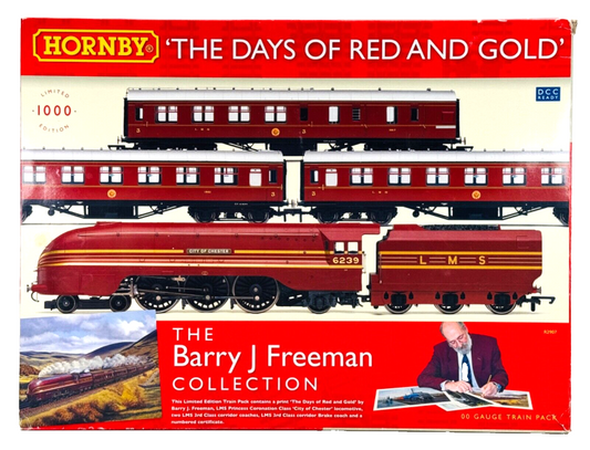 HORNBY 00 GAUGE - R2907 - 'THE DAYS OF RED & GOLD' BARRY FREEMAN TRAIN PACK DCC