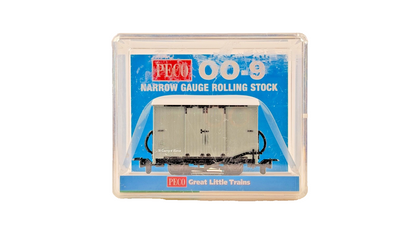 PECO OO9 SCALE - GR-220U - BOX VAN GREY UNLETTERED - BOXED