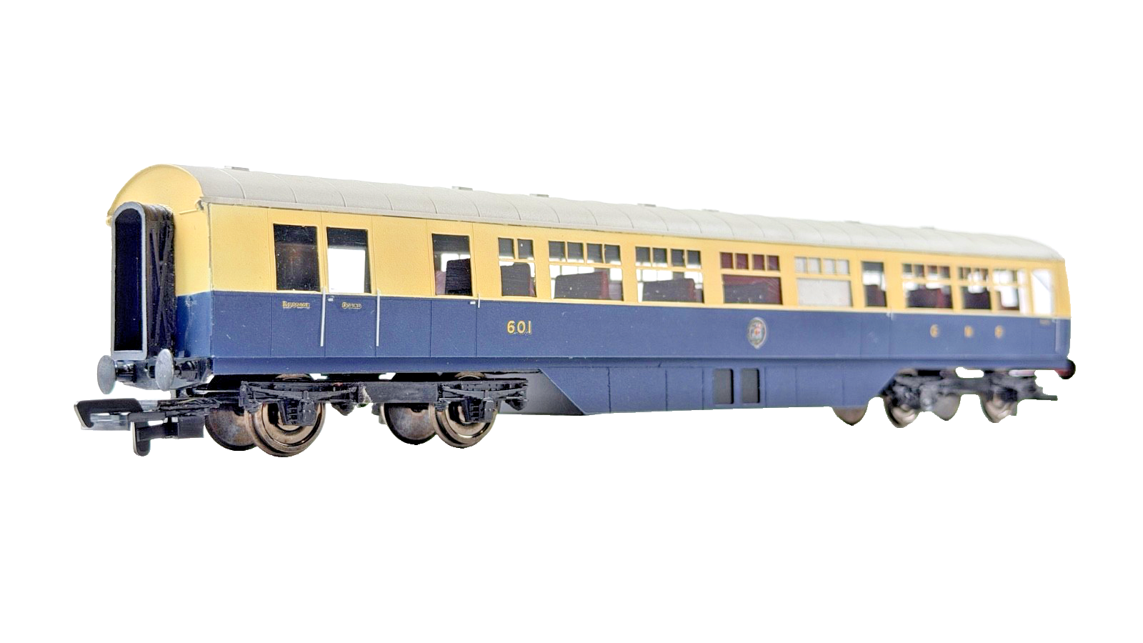 SILVER FOX MODELS OO GAUGE - GNRI NORTHERN IRISH AEC CLASS 600 RAILCAR 2 CAR DMU