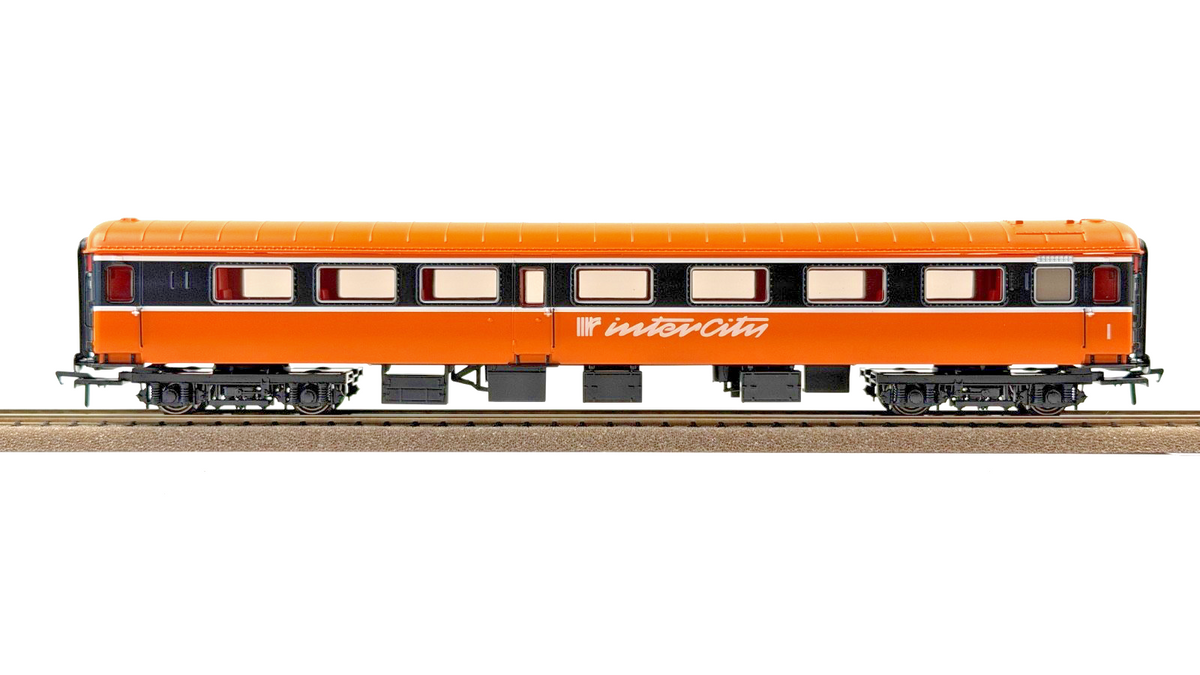 MURPHY MODELS 00 GAUGE - MM5154A - MKIID COMPOSITE IR IRISH INTERCITY COACH