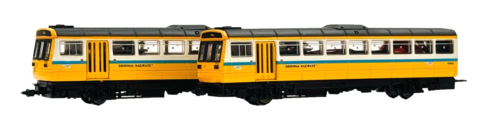 DAPOL N GAUGE - CLASS 142 PACER DMU 2 CAR 'REGIONAL RAILWAYS' - UNBOXED