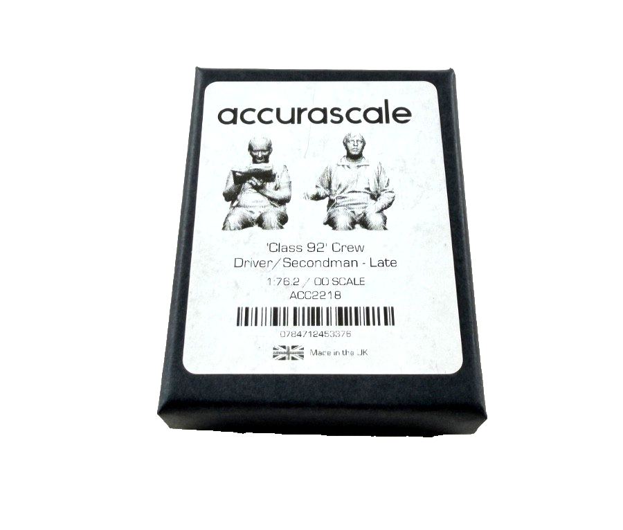 ACCURASCALE OO GAUGE - ACC2218 - CLASS 92 CREW DRIVER & SECONDMAN LATE NEW
