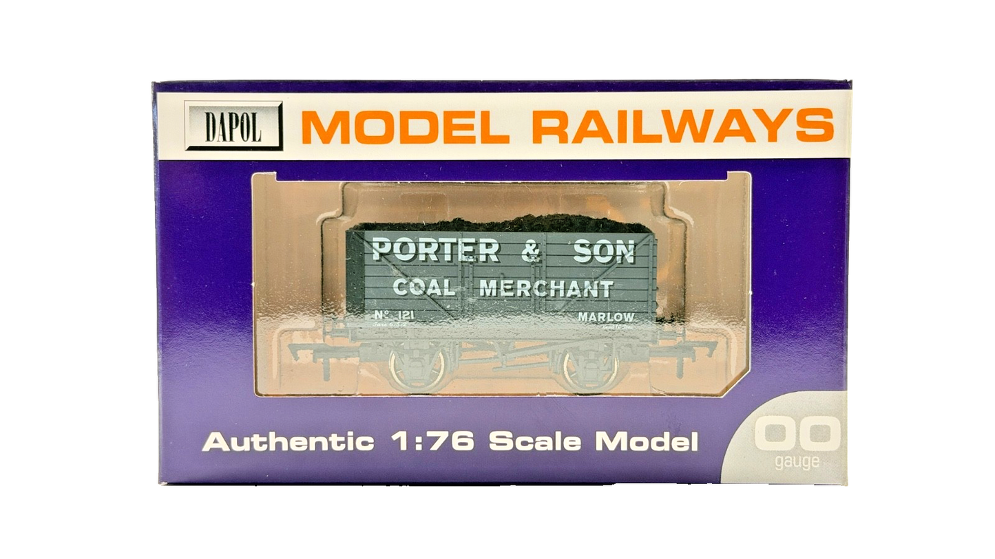DAPOL 00 GAUGE - PORTER & SON COAL MERCHANTS MARLOW NO.121 (LIMITED EDITION)