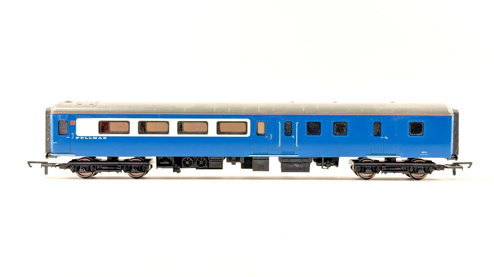 HORNBY 00 GAUGE - RAKE OF 3 BLUE PULLMAN MK2 PASSENGER COACHES UNBOXED