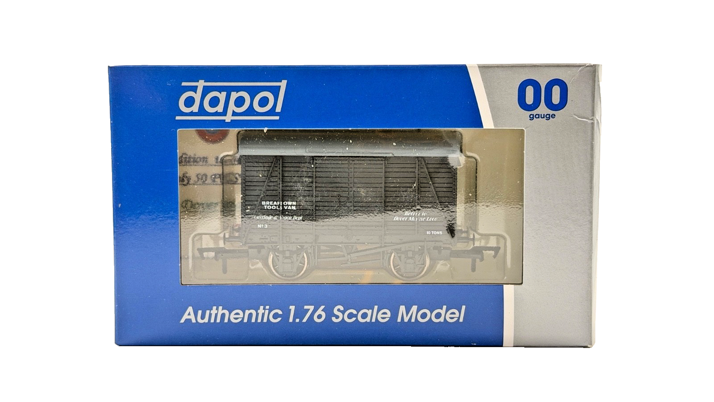 DAPOL 00 GAUGE - DOVER MARINE BREAKDOWN TOOLS VAN WAGON NO.3 (LIMITED EDITION)