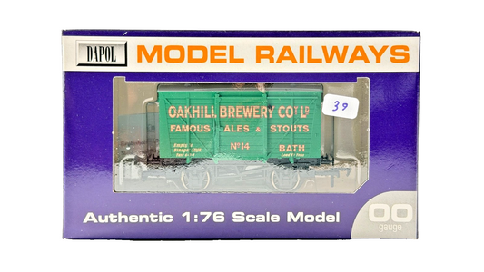 DAPOL 00 GAUGE - OAKHILL BREWERY FAMOUS ALES & STOUTS VAN 14 (LIMITED EDITION)