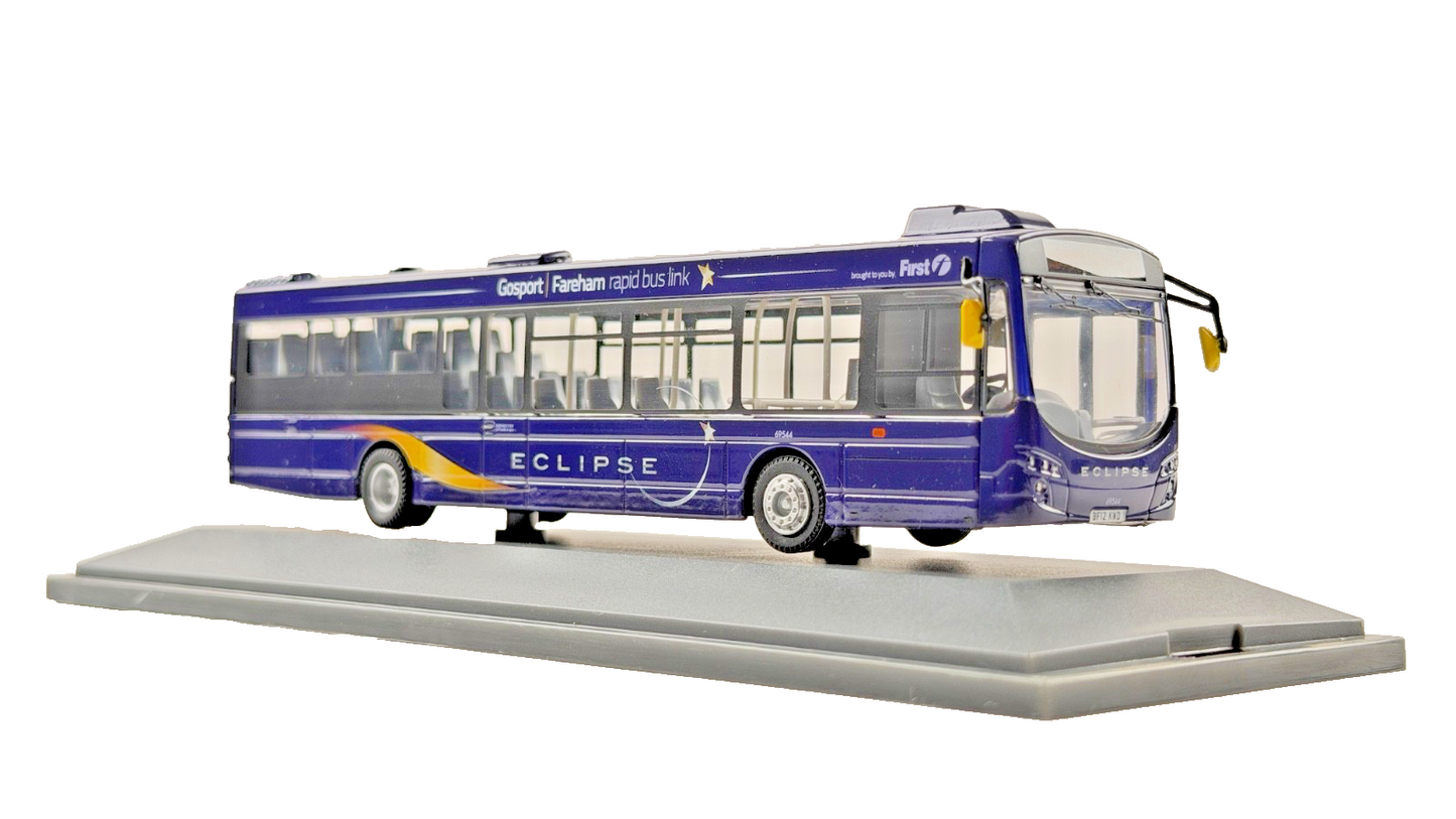 CORGI OOC 1/76 SCALE - OM46710A - WRIGHT ECLIPSE 2 FIRST HAMPSHIRE ECLIPSE BOXED