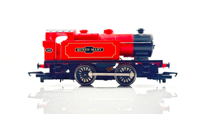 HORNBY 00 GAUGE - QUEEN MARY RED 0-4-0 INDUSTRIAL TANK LOCOMOTIVE 43 - UNBOXED
