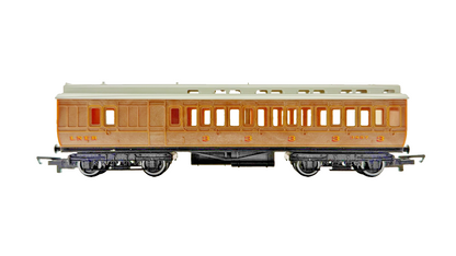 HORNBY OO GAUGE - RAKE OF 3 LNER TEAK CLERESTORY PASSENGER COACHES UNBOXED