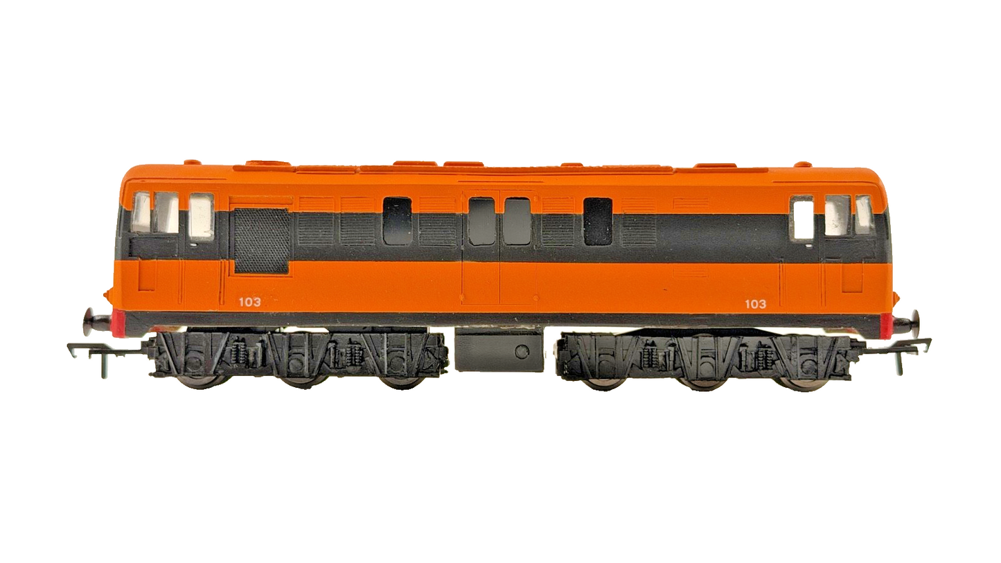 SILVER FOX MODELS OO GAUGE - IRISH ORANGE BLACK 101 CLASS B SULZER B103 - BOXED