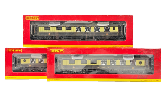 HORNBY OO GAUGE - R4384/R4419/R4420 - RAKE OF 12 WHEEL PULLMAN COACHES BOXED