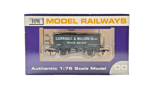 DAPOL 00 GAUGE - CARRIAGE & WAGON DEPT DOVER MARINE WAGON 4121 (LIMITED EDITION)