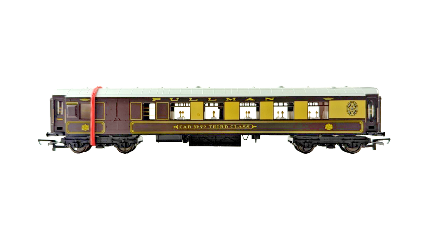 HORNBY OO GAUGE - RAKE OF 3 PULLMAN PASSENGER COACHES UNBOXED (NON ILLUMINATED)