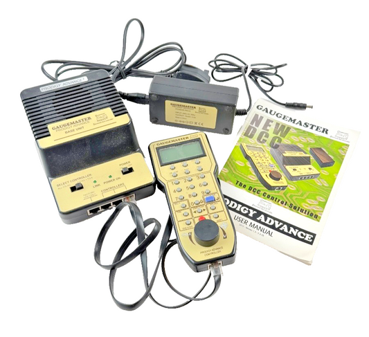 GAUGEMASTER OO GAUGE - DCC02 - PRODIGY ADVANCE DIGITAL CONTROLLER UNBOXED