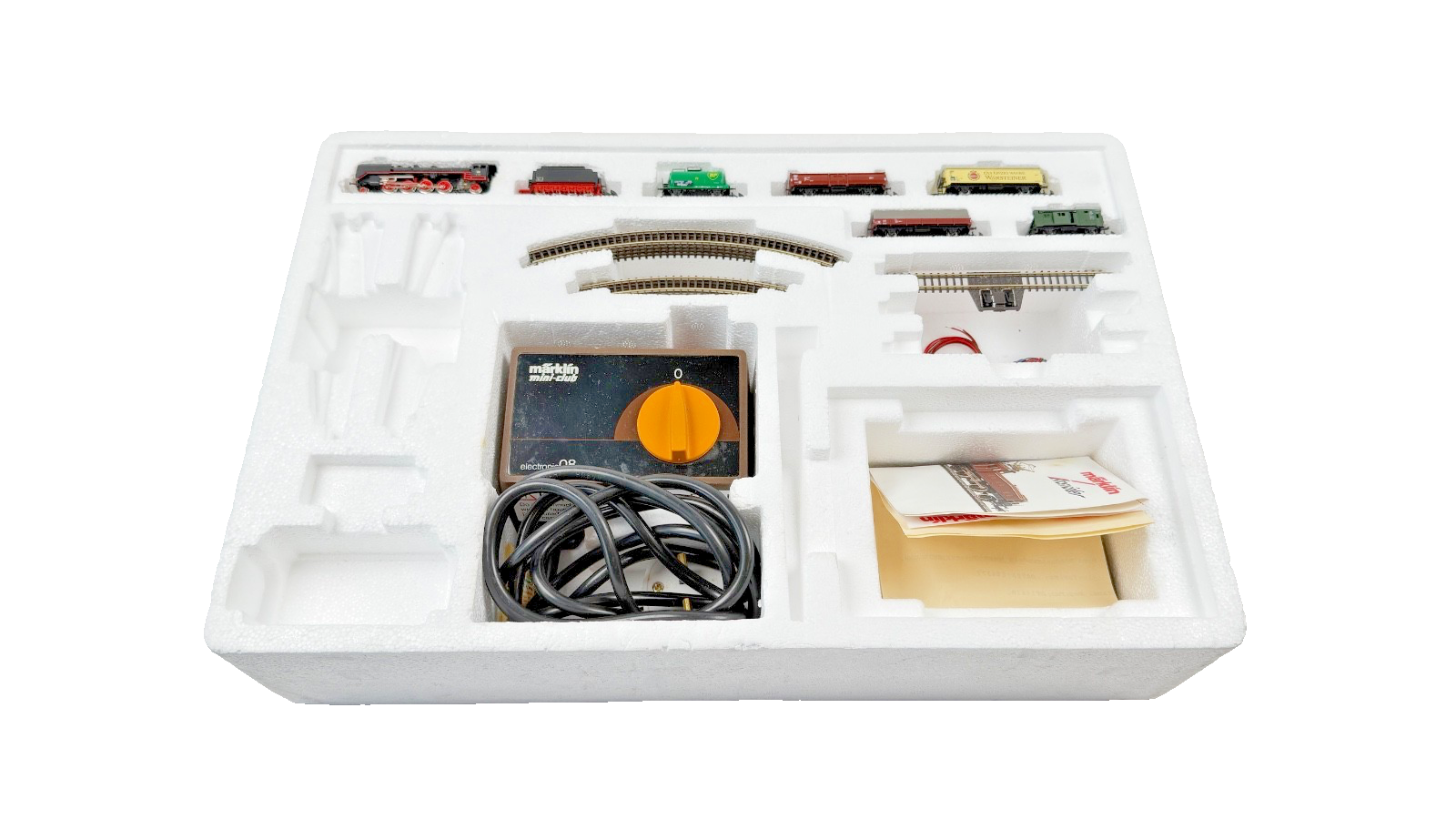 MARKLIN Z GAUGE 81780 - GOODS TRAIN SET LOCO & FREIGHT STARTER SET INCOMPLETE