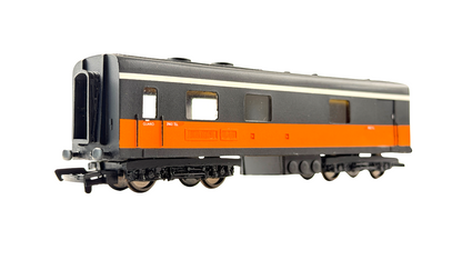 SILVER FOX MODELS OO GAUGE - IRISH RAIL ORANGE & BLACK SINGLE STRIPE DUTCH VAN