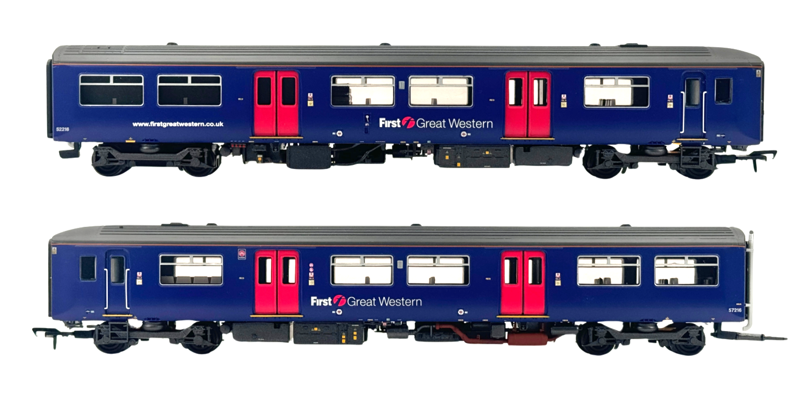 BACHMANN 00 GAUGE - 32-935XS - CLASS 150/1 DMU FIRST GREAT WESTERN - DCC SOUND