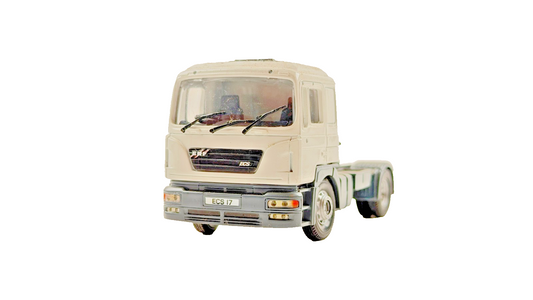 CORGI 1/50 SCALE PLAIN WHITE ERF ECS 4X2 TRACTOR UNIT UNBOXED