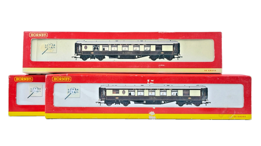 HORNBY OO GAUGE - R4162/R4163/R4164 - RAKE OF ASSORTED PULLMAN COACHES BOXED