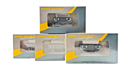 RAPIDO OO GAUGE - 906012/906011/906002/906001 - SECR GREY 5 PLANK WAGONS X 4