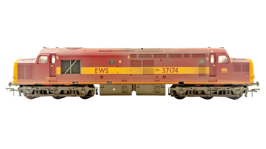BACHMANN OO GAUGE - 32-786 - CLASS 37 DIESEL 37174 EWS DOMINO HEADCODE WEATHERED