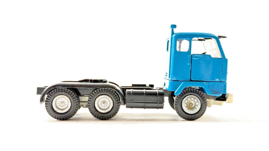TEKNO 1/50 SCALE REPAINTED? BLUE VOLVO F88 6X2 TRACTOR UNIT UNBOXED