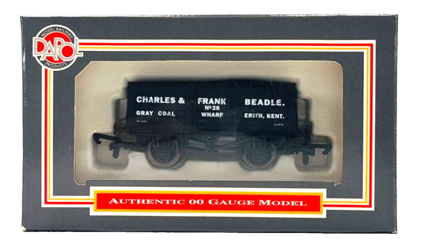 DAPOL 00 GAUGE - CHARLES & FRANK BEADLE ERITH KENT WAGON NO.28 (LIMITED EDITION)