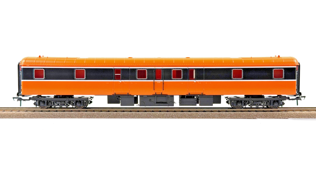 MURPHY MODELS 00 GAUGE - MM5603A - MKIID EGV GENERATOR IR IRISH INTERCITY COACH
