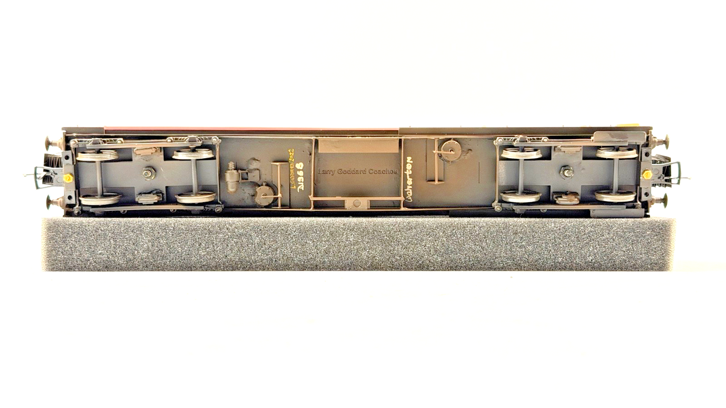 LARRY GODDARD 00 GAUGE BRASS KIT BUILT DIA.1968 CRIMSON CREAM COACH M26298M
