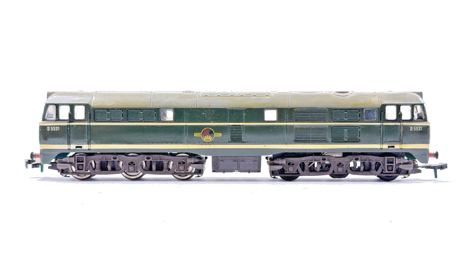 AIRFIX 00 GAUGE - 54101-9 - CLASS 31 DIESEL AIA-AIA BR GREEN D5531 NEEDS SERVICE